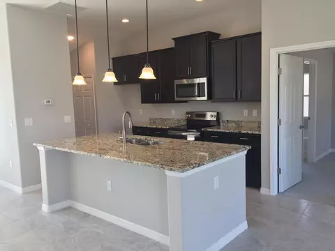 1481 Springleaf Dr, Ormond Beach, FL 32174 photo 3