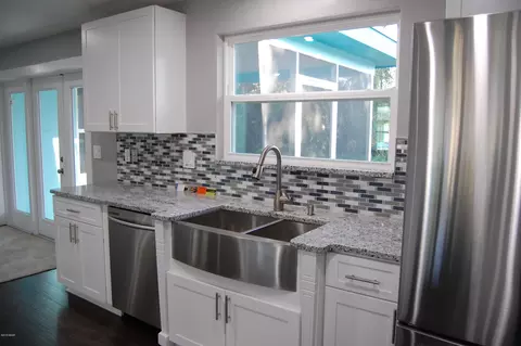 150 S Lindenwood Cir, Ormond Beach, FL 32174 photo 17