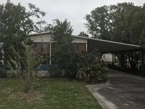 126 Pine St, Edgewater, FL 32141 photo 9