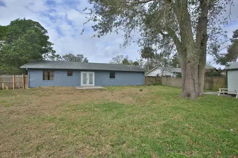 3219 Yule Tree Dr, Edgewater, FL 32141 photo 4