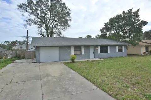3219 Yule Tree Dr, Edgewater, FL 32141 photo 1