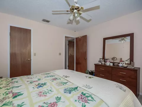 7 Pelican Ln, Edgewater, FL 32141 photo 14