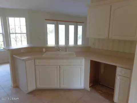 3 Manderley Ln, Ormond Beach, FL 32174 photo 5