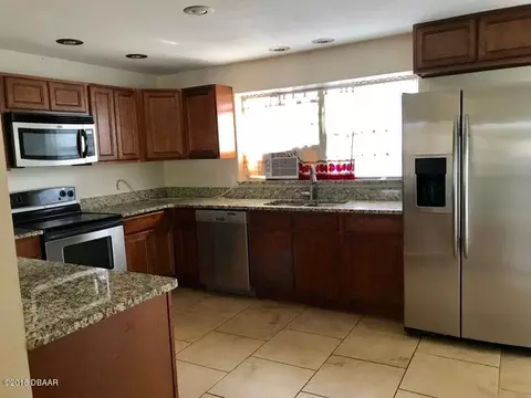 212 Hart Ave, Edgewater, FL 32132 photo 4