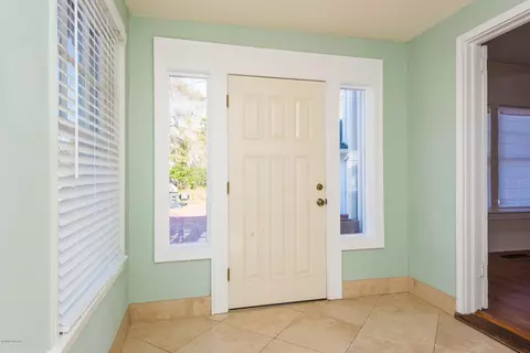 553 Riverside Dr, Ormond Beach, FL 32176 photo 21