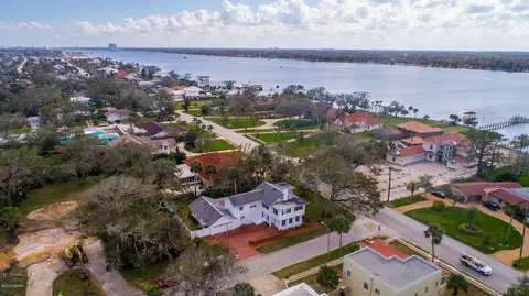 553 Riverside Dr, Ormond Beach, FL 32176 photo 95