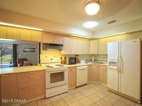 139 Riverwalk Dr, Ormond Beach, FL 32176 photo 5