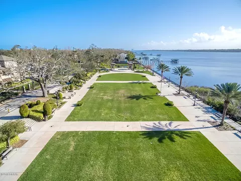 115 Riverside Dr, Ormond Beach, FL 32176 photo 9