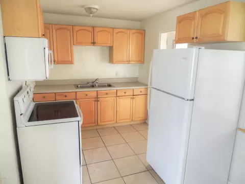 27 Tropical Dr, Ormond Beach, FL 32176 photo 4