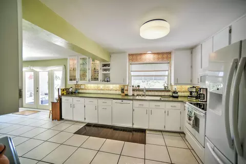219 Windward Cir, Ormond Beach, FL 32176 photo 12