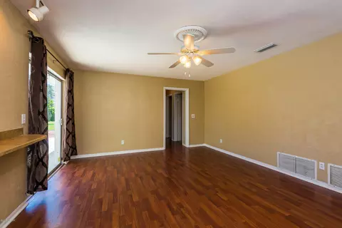 96 Treasure Ln, Ormond Beach, FL 32176 photo 7