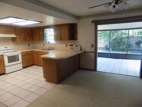 3046 Yule Tree Dr, Edgewater, FL 32141 photo 11