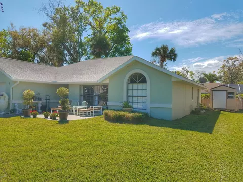 8 Windsail Cir, Ormond Beach, FL 32174 photo 3