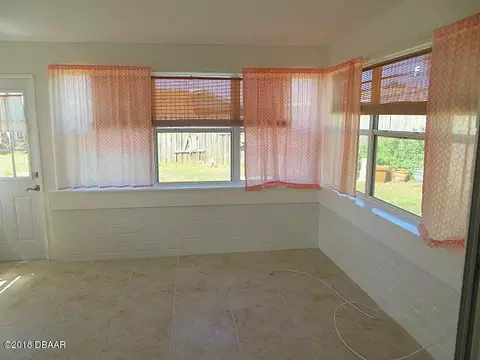 25 Seaview Dr, Ormond Beach, FL 32176 photo 8