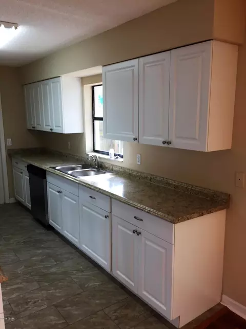 2624 Unity Tree Dr, Edgewater, FL 32141 photo 7