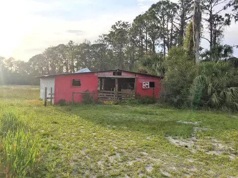 4752 Maple Ln, Edgewater, FL 32141 photo 3