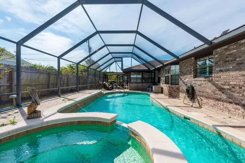 6 E Sovereign Ln, Ormond Beach, FL 32176 photo 3