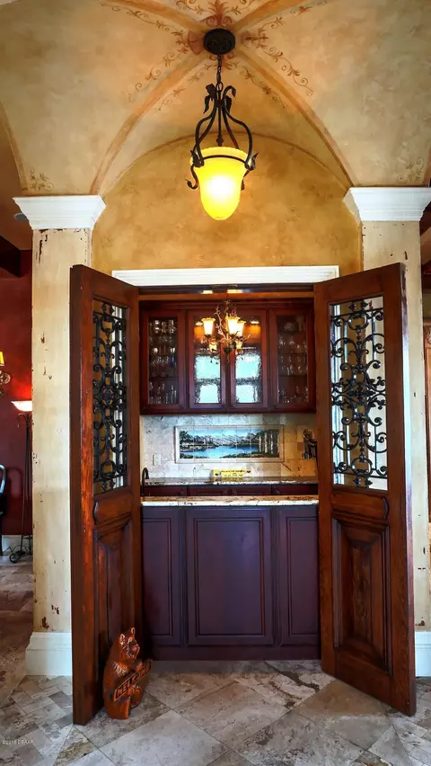 1910 John Anderson Dr, Ormond Beach, FL 32176 photo 9