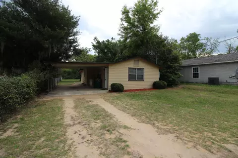 65 Glover St, Eustis, FL 32726 photo 1