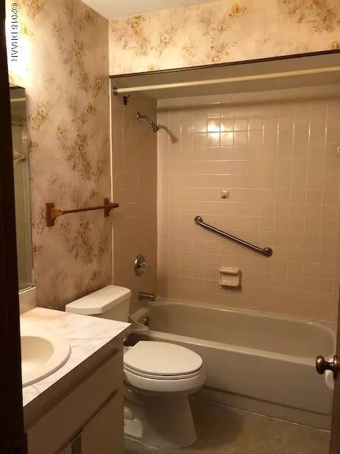 20 Park Ter, Ormond Beach, FL 32174 photo 12
