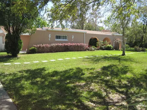 225 Riverbend Rd, Ormond Beach, FL 32174 photo 2