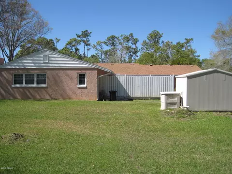 225 Riverbend Rd, Ormond Beach, FL 32174 photo 9