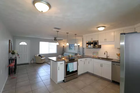 58 Seacrest Dr, Ormond Beach, FL 32176 photo 10