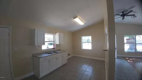 308 E Booe St, Bunnell, FL 32110 photo 7