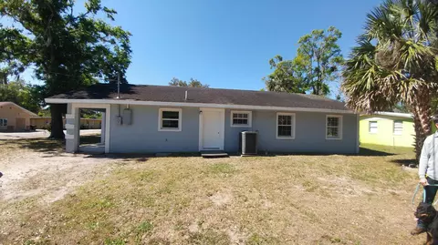 308 E Booe St, Bunnell, FL 32110 photo 4