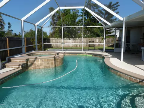 157 Riverwalk Ct, Ormond Beach, FL 32176 photo 2