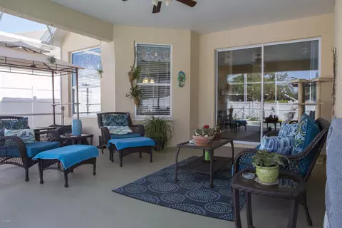 328 Admiralty Ct, Edgewater, FL 32141 photo 4
