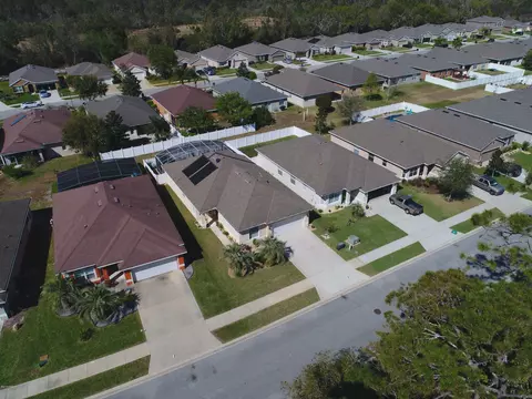 328 Admiralty Ct, Edgewater, FL 32141 photo 2
