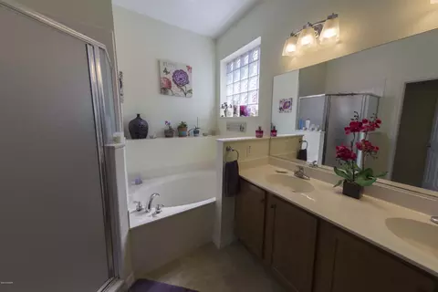 328 Admiralty Ct, Edgewater, FL 32141 photo 13