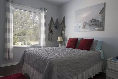 328 Admiralty Ct, Edgewater, FL 32141 photo 14