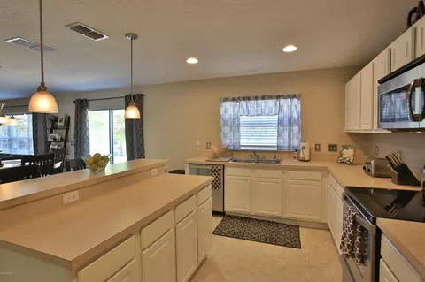 9 Cantilever Ct, Ormond Beach, FL 32174 photo 12