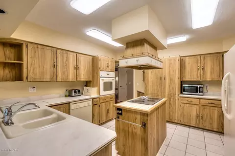 77 S St Andrews Dr, Ormond Beach, FL 32174 photo 13