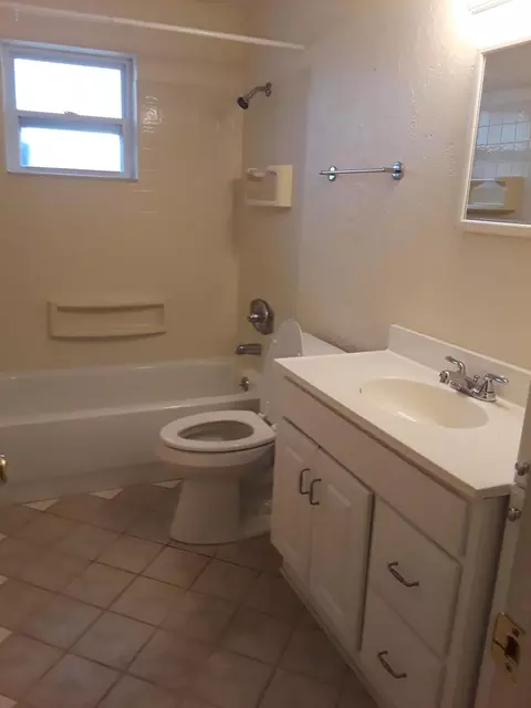 25 Silver Cir, Edgewater, FL 32141 photo 5