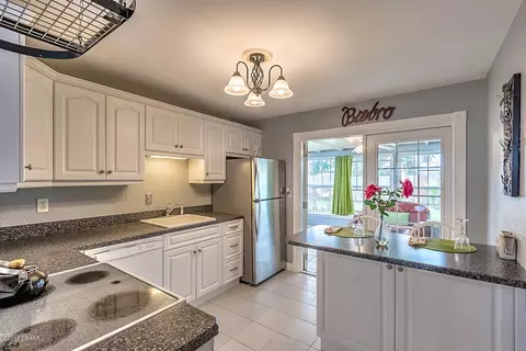 53 Carol Rd, Ormond Beach, FL 32176 photo 2
