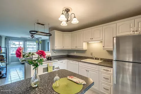 53 Carol Rd, Ormond Beach, FL 32176 photo 4