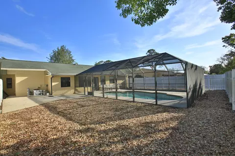 20 Farmbrook Ln, Palm Coast, FL 32137 photo 4