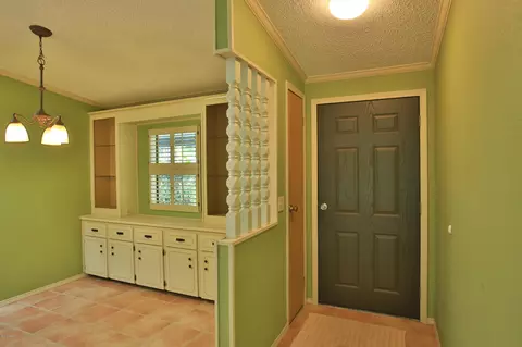 604 Navigators Way, Edgewater, FL 32141 photo 4