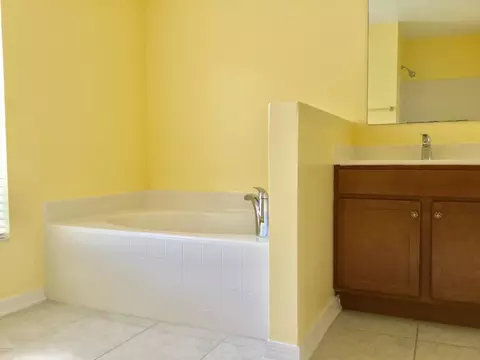 74 Chrysanthemum Dr, Ormond Beach, FL 32174 photo 9