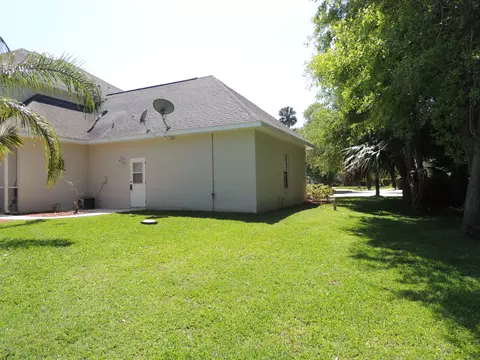 19 Emerald Oaks Ln, Ormond Beach, FL 32174 photo 20