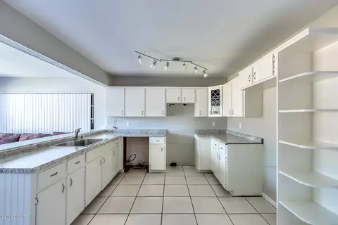 3227 Willow Oak Dr, Edgewater, FL 32141 photo 12