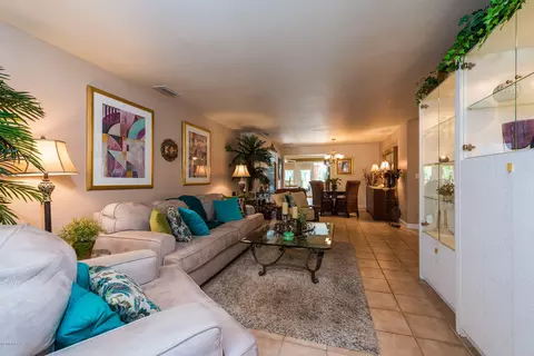 1113 John Anderson Dr, Ormond Beach, FL 32176 photo 4