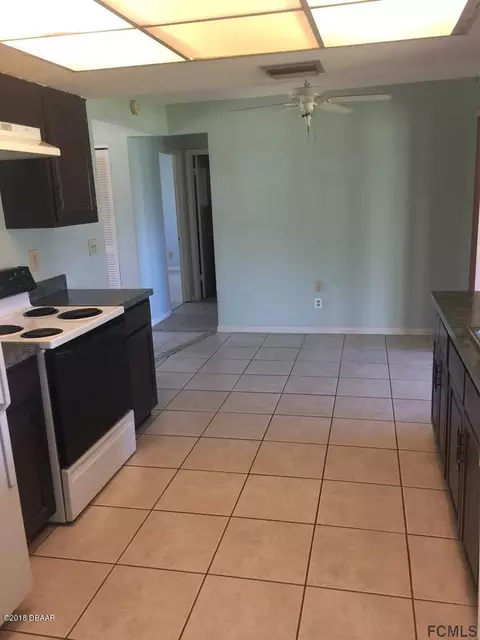 25 Farmbrook Ln, Palm Coast, FL 32137 photo 8