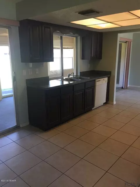 25 Farmbrook Ln, Palm Coast, FL 32137 photo 9