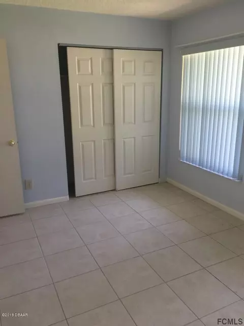 25 Farmbrook Ln, Palm Coast, FL 32137 photo 4