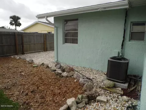 31 Palm Dr, Ormond Beach, FL 32176 photo 7