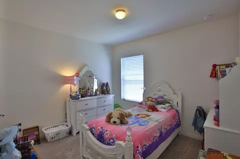 343 Admiralty Ct, Edgewater, FL 32141 photo 9